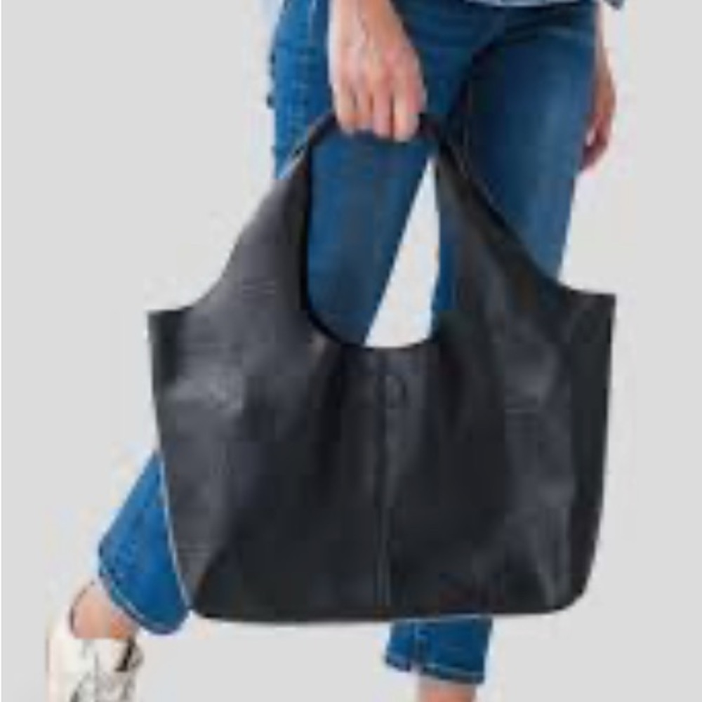 Social Threads Vegan Leather hobo tote